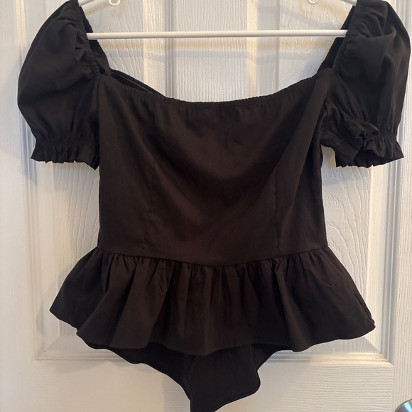 Black Top Peasant Style - Picture 3 of 3